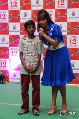 Kerintha Movie Team at Manjeera Mall Kukatpally